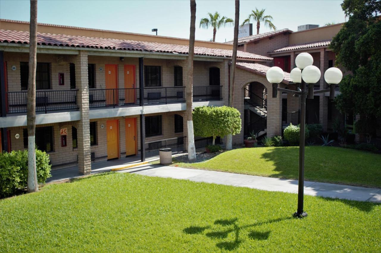 Hotel Colonial مكسيكالي المظهر الخارجي الصورة