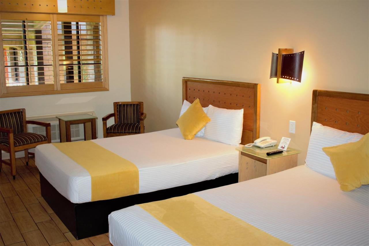 Hotel Colonial مكسيكالي المظهر الخارجي الصورة