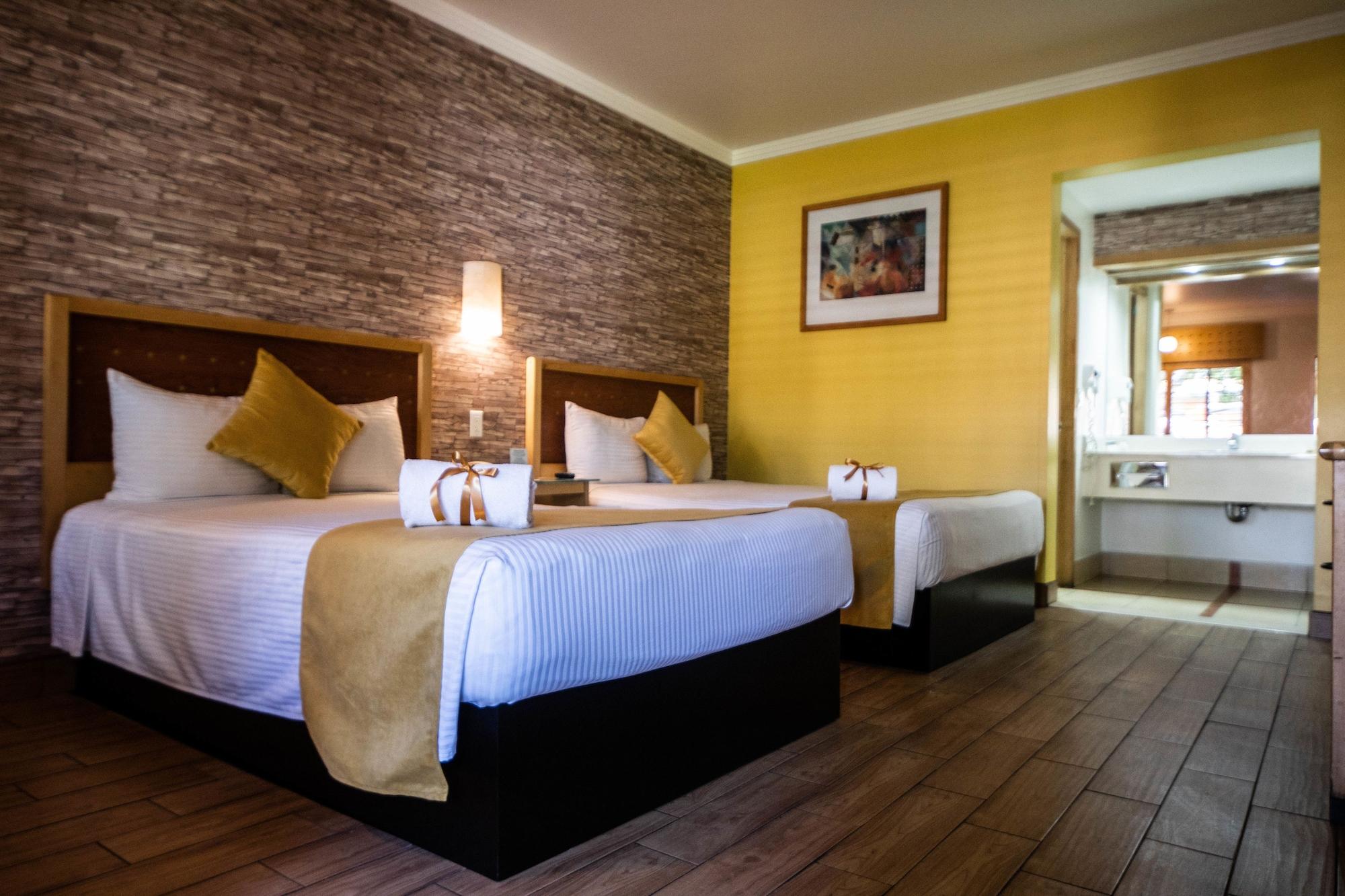 Hotel Colonial مكسيكالي المظهر الخارجي الصورة