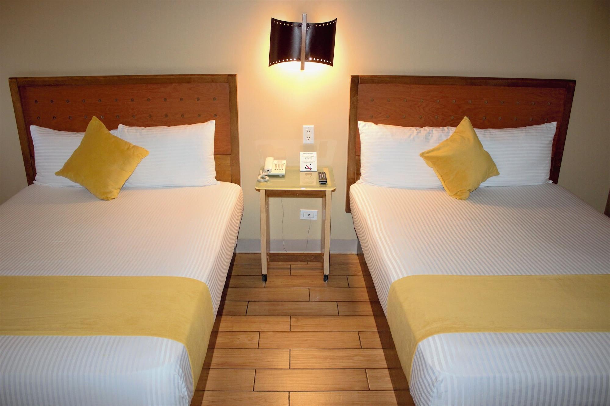 Hotel Colonial مكسيكالي المظهر الخارجي الصورة
