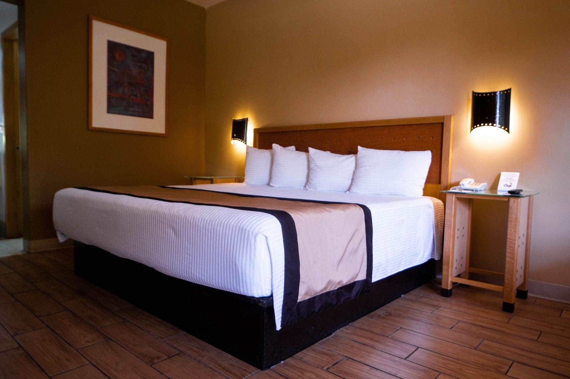 Hotel Colonial مكسيكالي المظهر الخارجي الصورة